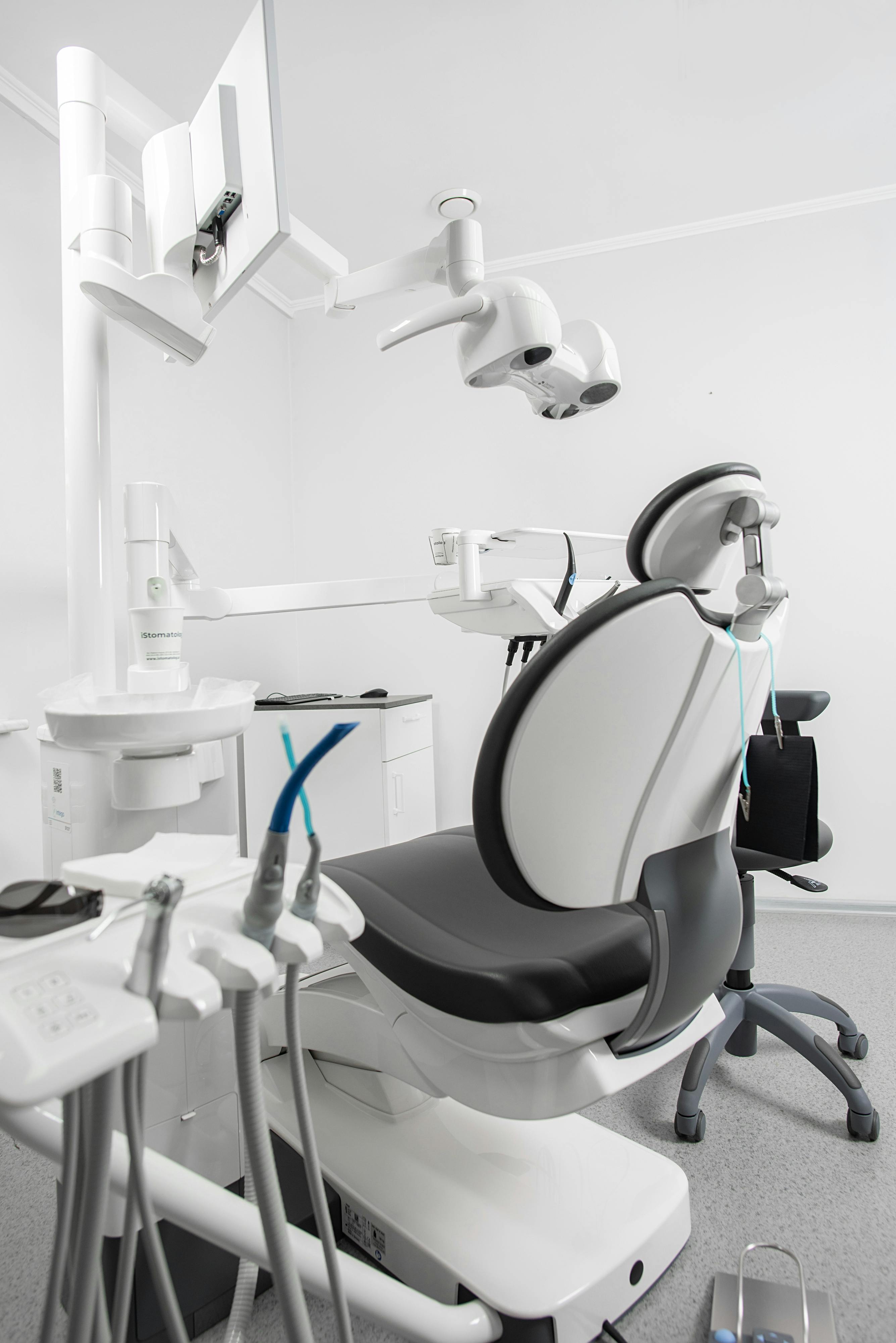Cabinet stomatologic Platinum Dental — Slatina, Olt